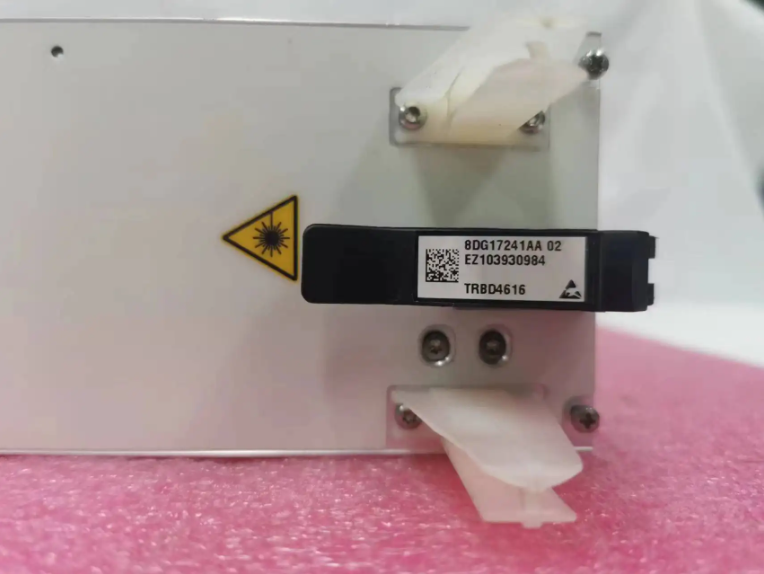 8DG17241AA.4