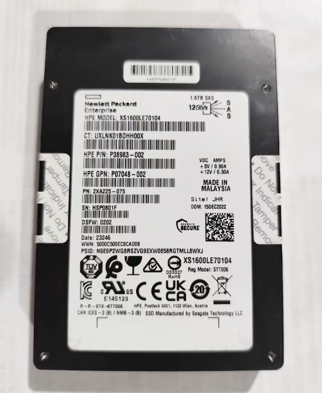 1.6TB SAS 12Gbs 2.5 034; FIPS Enterprise SSD XS1600LE70104 P38983-002/P07048-002