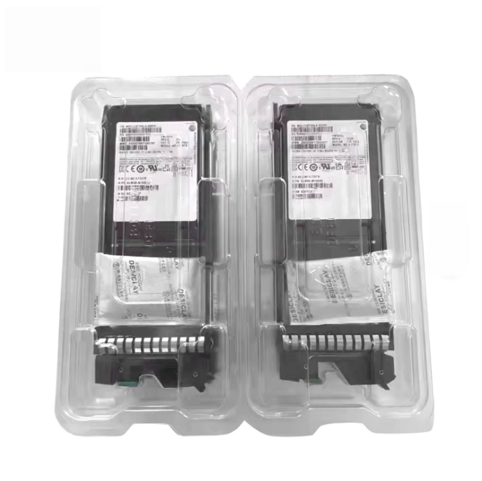 5562826-A 3.84TB SSD Solid State Drive SAS 12G enterprise grade plug and play with bracket