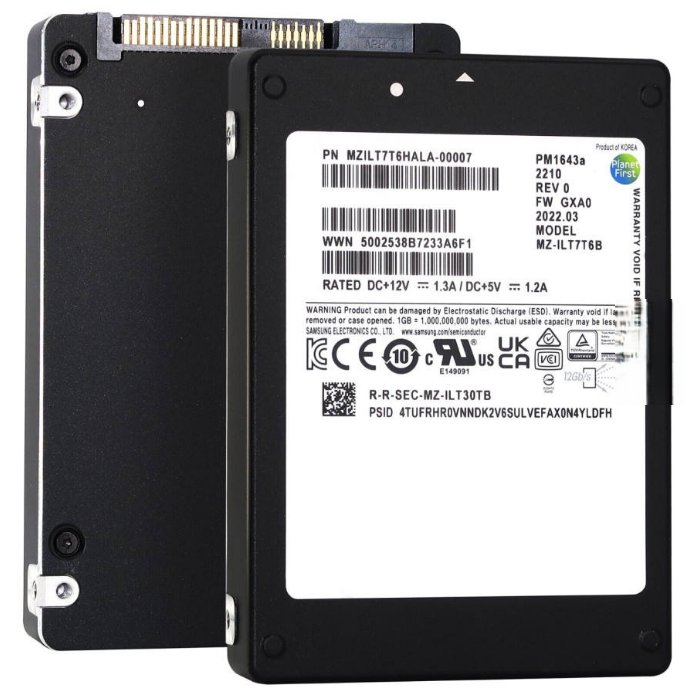 02WF116 02WF117 Enterprise Solid State Drive 7.68TB SAS Interface 2.5-inch Suitable for IBM Storage System 